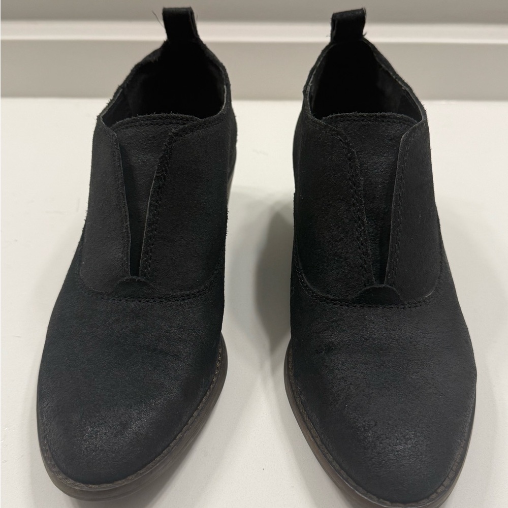 Lucky Brand Fimberly Suede Black Ankle Boots